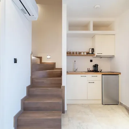 Ξενοδοχείο με διαμερίσματα Mpikas Holidays 3*