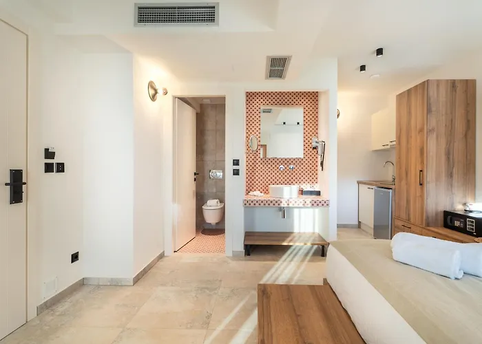 Hotel apartamentowy Mpikas Holidays