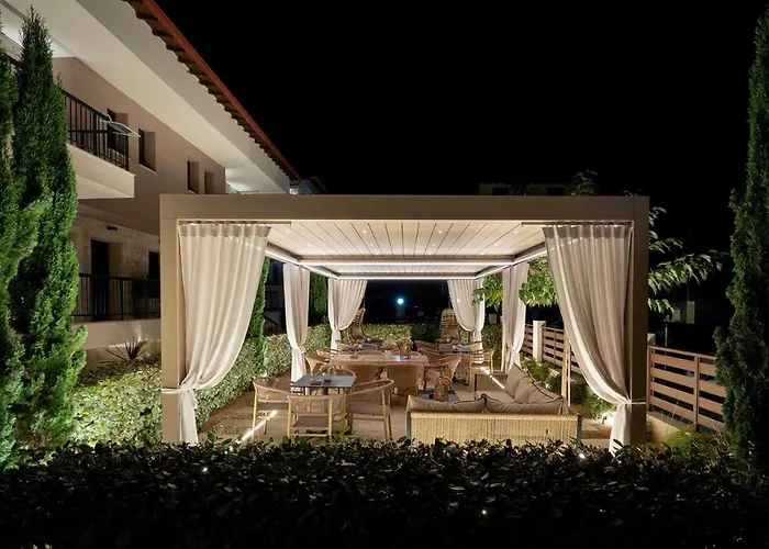 Mpikas Holidays Hotel apartamentowy 3*