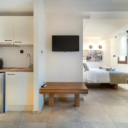 Mpikas Holidays Апарт-отель 3*