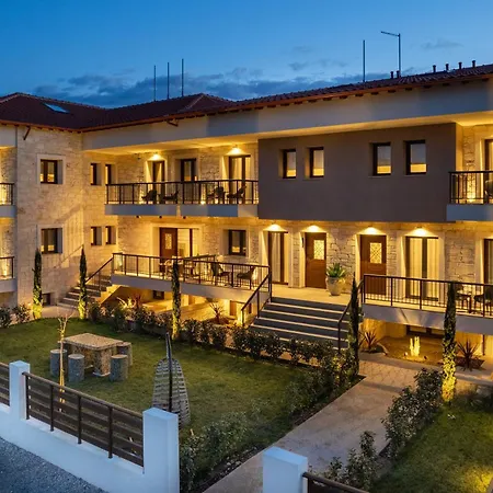 Mpikas Holidays 3* Ierissos