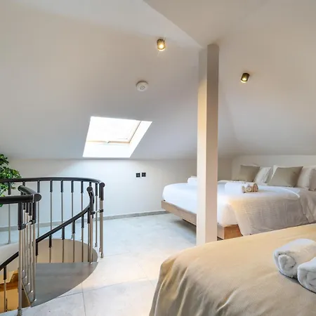 Mpikas Holidays Apartmanhotel 3*